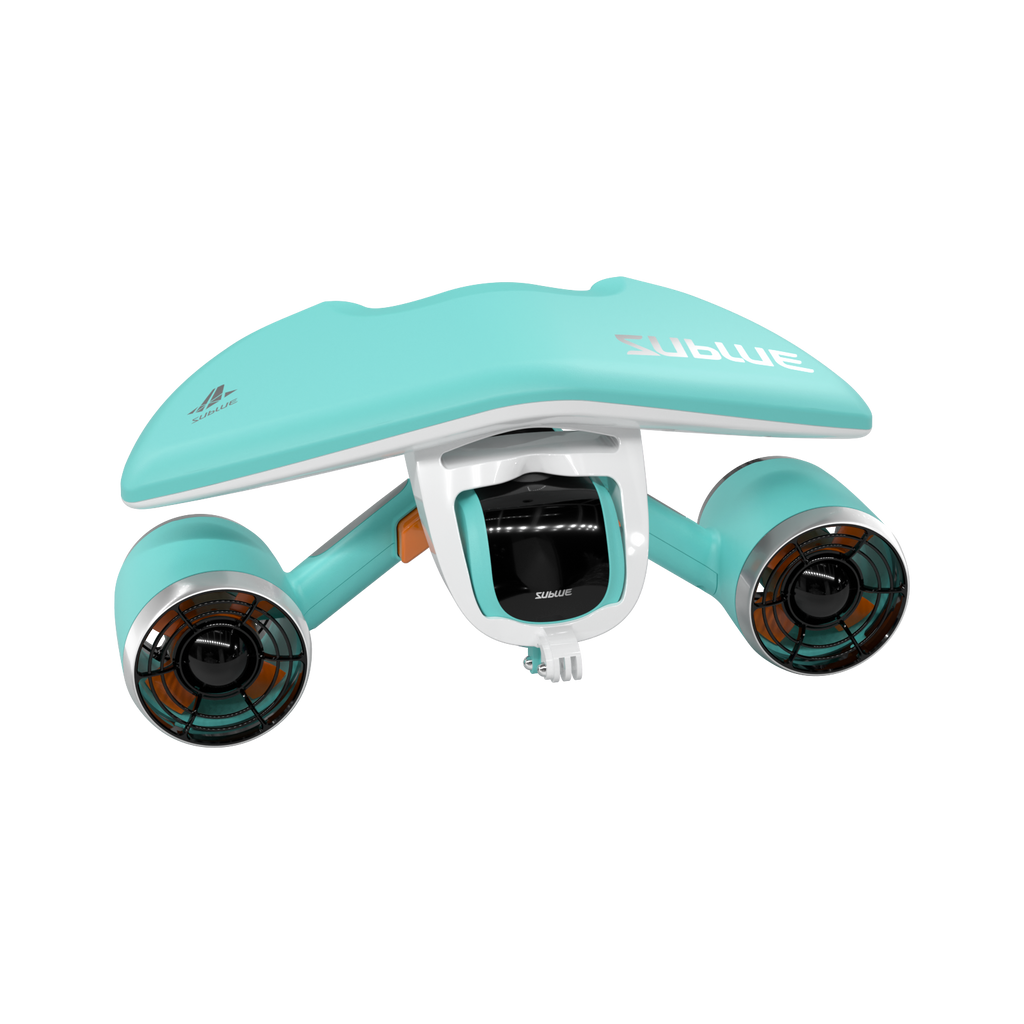 Underwater Fun With This Underwater Scooter