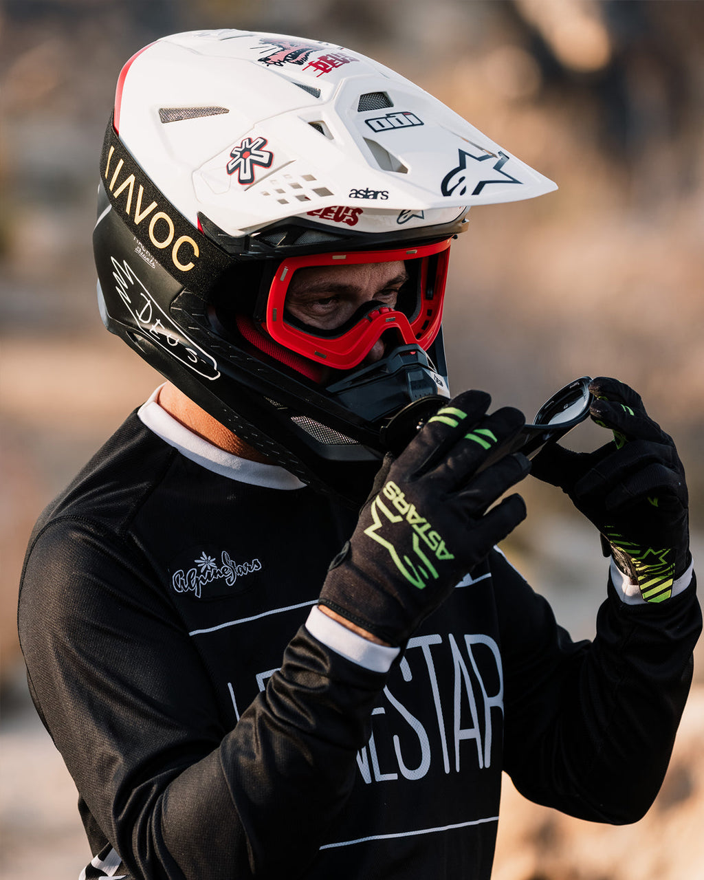 Regal Goggle with Magnetic Lens