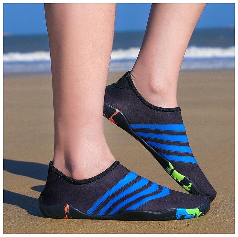 Mens Sports Water Shoes Non-Slip Beach Shoes Barefoot Upstream Shoes Quick-Dry Aqua Sock Barefoot For Beach Swim River Pool Lake Hiking Kayaking Surfing