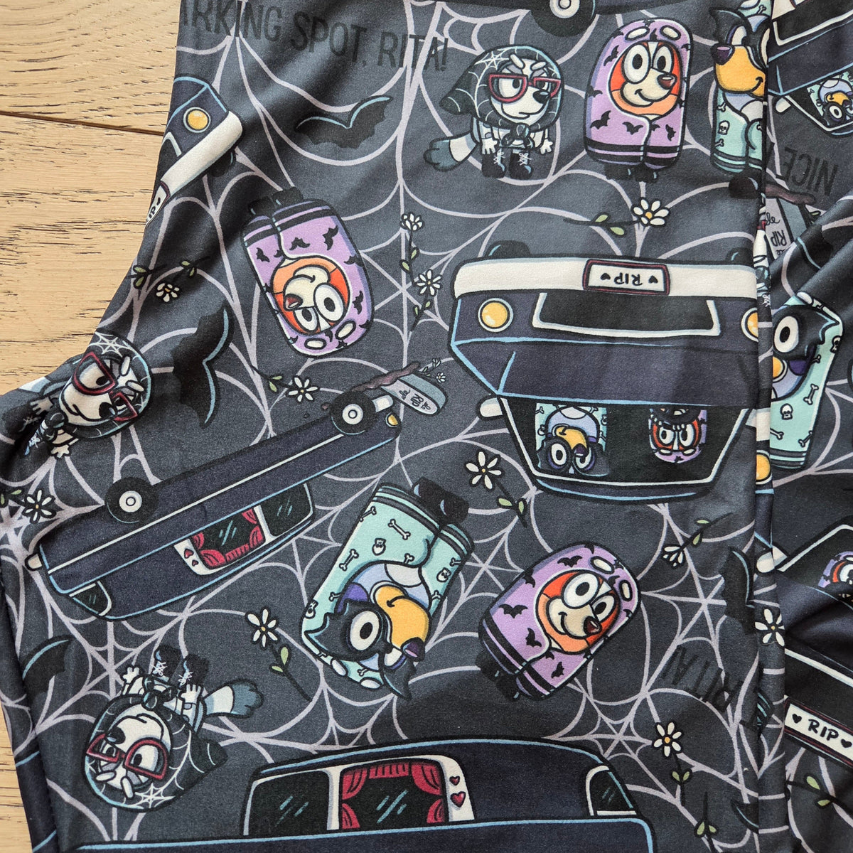 Spooky Grannies Semi-Exclusive Leggings - High-quality Handcrafted Vibrant