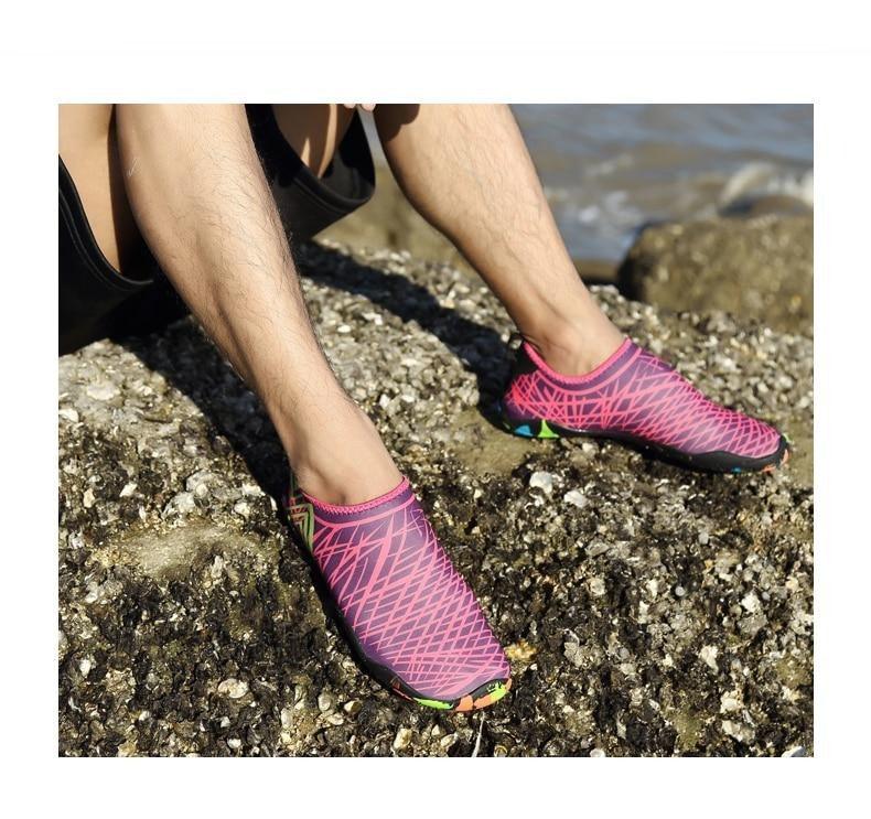 Mens Sports Water Shoes Non-Slip Beach Shoes Barefoot Upstream Shoes Quick-Dry Aqua Sock Barefoot For Beach Swim River Pool Lake Hiking Kayaking Surfing