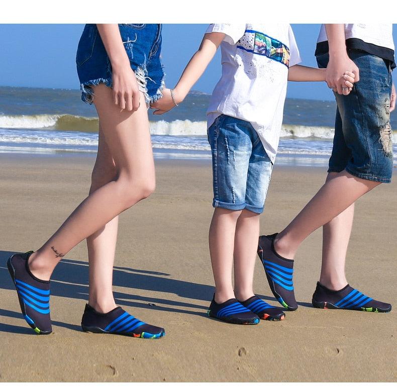 Mens Sports Water Shoes Non-Slip Beach Shoes Barefoot Upstream Shoes Quick-Dry Aqua Sock Barefoot For Beach Swim River Pool Lake Hiking Kayaking Surfing